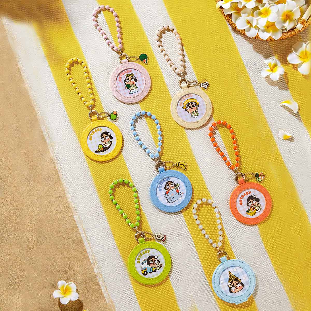 CRYBABY HELLO THAILAND SERIES-Mirror Pendant Blind Box - POP MART
