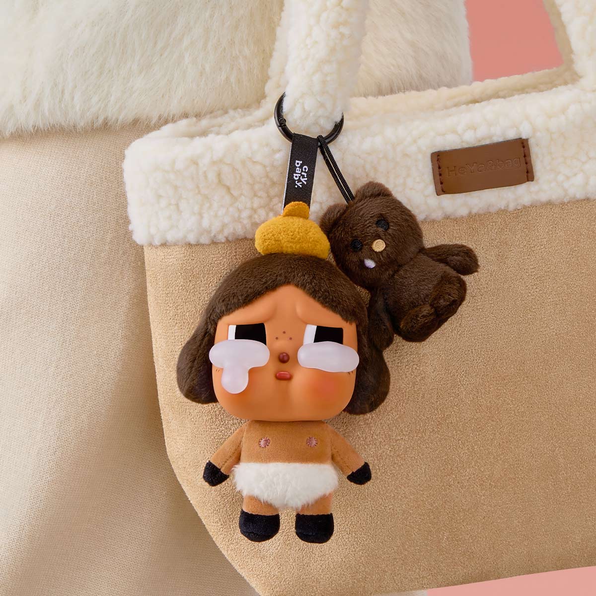 POPMART CRYBABY Crying Again クライベイビー ハチ