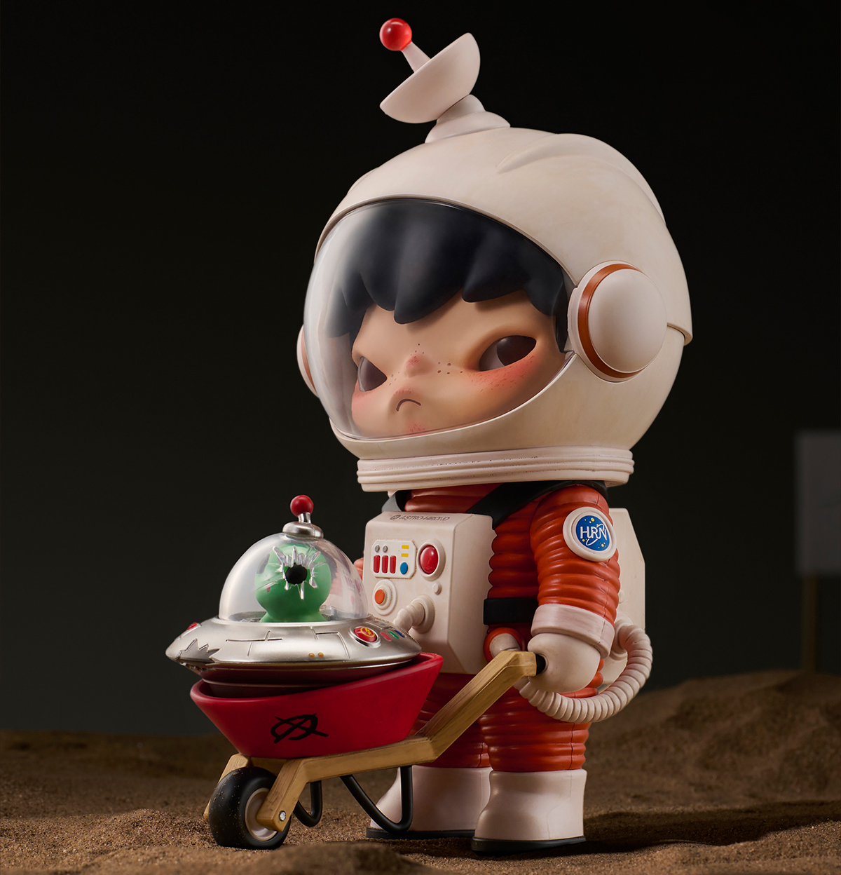 [シュリング付き]POPMART Hirono Search forAliens Hirono Search for Aliens Figurine - POP MART (United States)