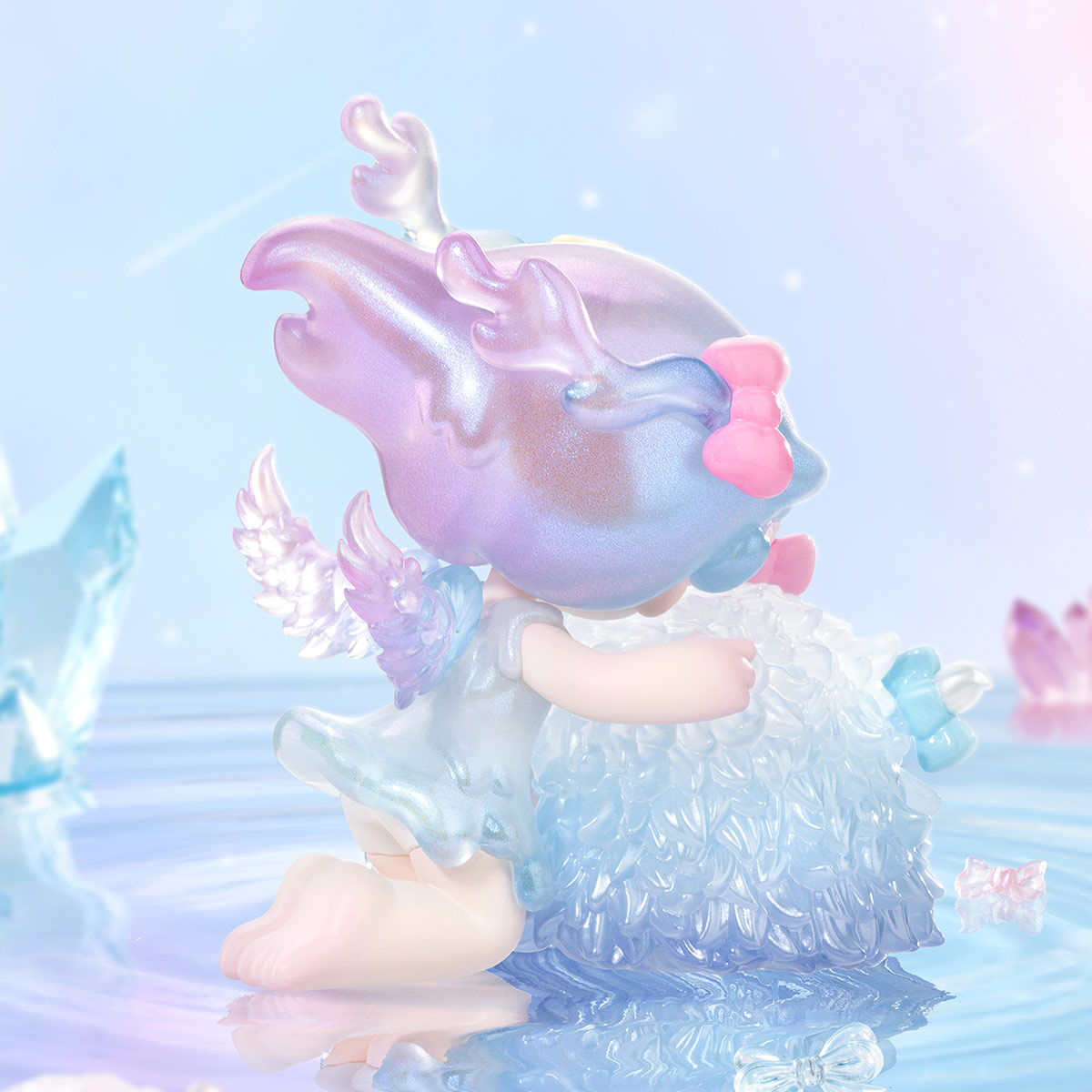先行販売品 新品未開封 Azura Instinctoy POPMART Azura × INSTINCTOY Snuggle with Bowy Fluffy Figure - POP MART