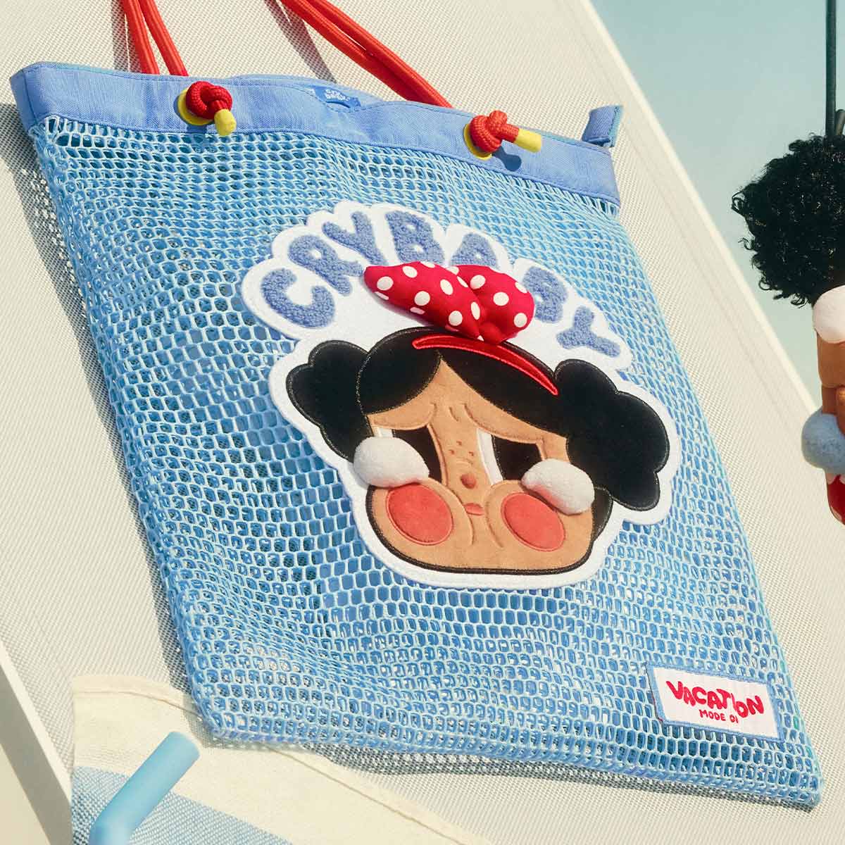 CRYBABY Vacation Mode On Series-Shoulder Bag - POP MART (Japan)